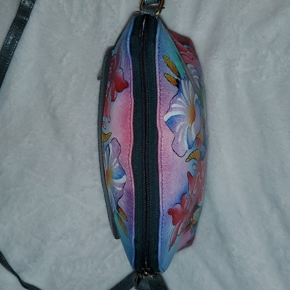 Artistic Expressions by Sharif Crossbody Bag Purse - Picture 9 of 16